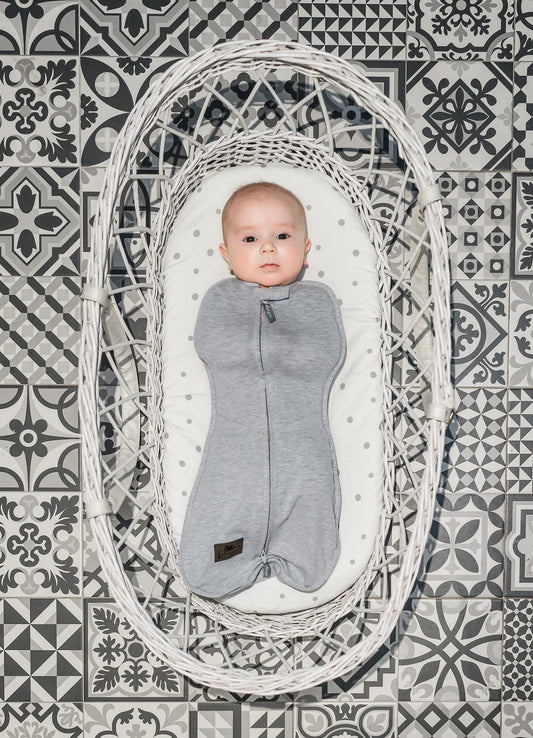 Saculet Swaddle infasat Nou Nascut Bumbac + Caciulita - First Step