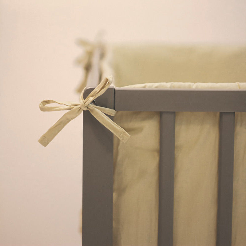 Aparatoare patut, Petite&Mars, Tilly, 120x60 cm, Cu panglici, Din bumbac, Lungime 180 cm, Inaltime 36 cm, Gri deschis