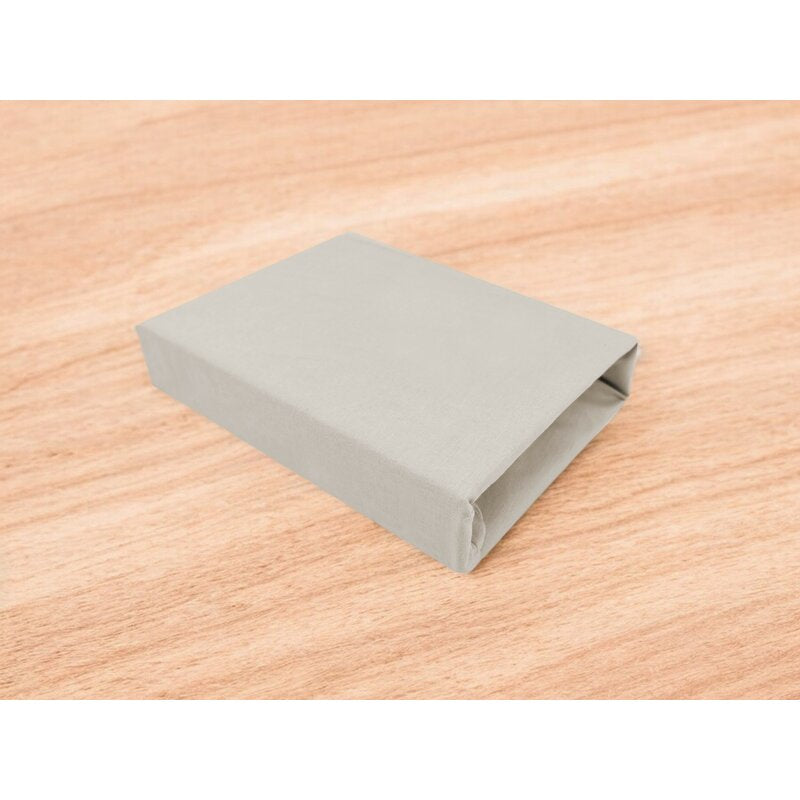 Cearceaf cu elastic, MimiNu, Pentru patut leagan sau patut co-sleeper, Dimensiune 90x40 cm, Din bumbac certificat Oeko Tex Standard 100, Colectia Royal, Beige