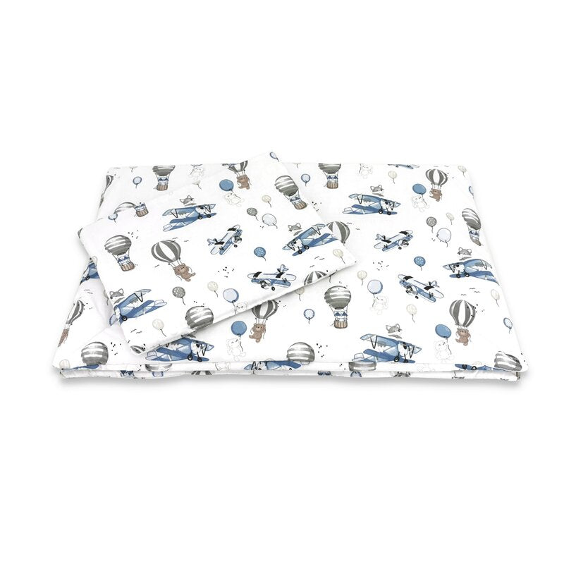 Lenjerie patut cu 3 piese, MimiNu, Cu cearceaf 120x60 cm, Pilota, Pernuta, Din bumbac certificat Oeko Tex Standard 100, Blue Plane