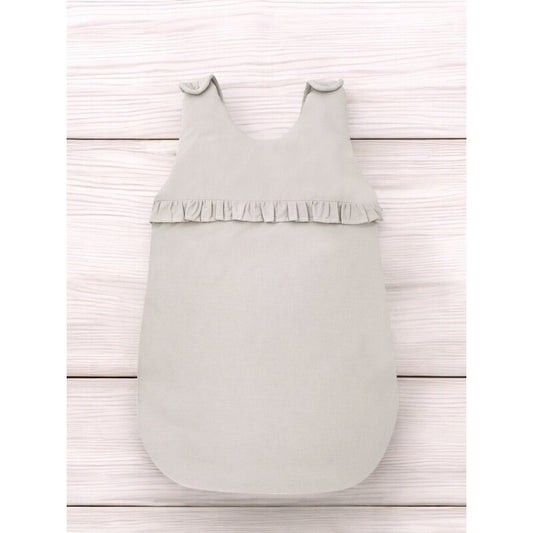 Sac de dormit, MimiNu, Pentru bebelusi, De iarna, Cu volanase, Din bumbac certificat Oeko Tex Standard 100, Cu fermoar lateral, Cu capse pe umar, 70 cm, 0 - 6 luni, 2.5 Tog, Colectia Royal, Beige