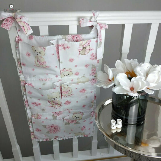 Organizator pentru patut, MimiNu, Din bumbac certificat Oeko Tex Standard 100, Cu 6 compartimente, Doua panglici, 70x40 cm, Cu volanase, Design, Pink Ballerina