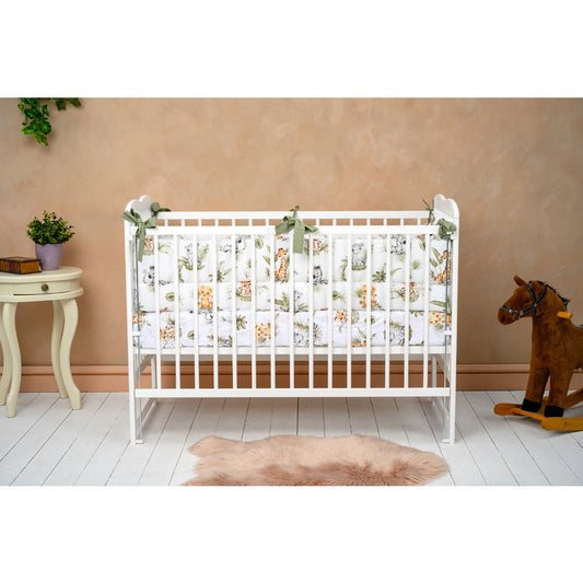 Patut din lemn bebe, 120x60 cm, Cu laterala culisanta, Din lemn de pin, Stabil si rezistent, Inaltime saltea reglabila pe 3 nivele, Laterala cu 3 bete detasabile, EN716-1, EN716-2, Alb, Qmini, Agata + Saltea 10 cm