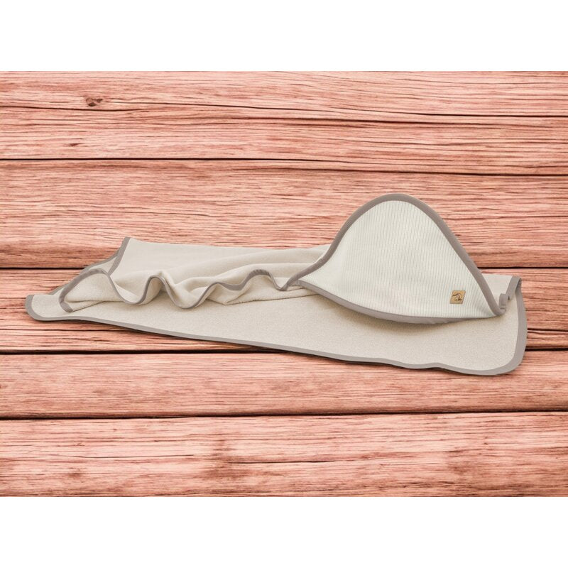 Prosop cu gluga, Qmini, Dimensiune 80x80cm, Din bambus si bumbac interlock, Din materiale certificate Oeko Tex Standard 100, Beige