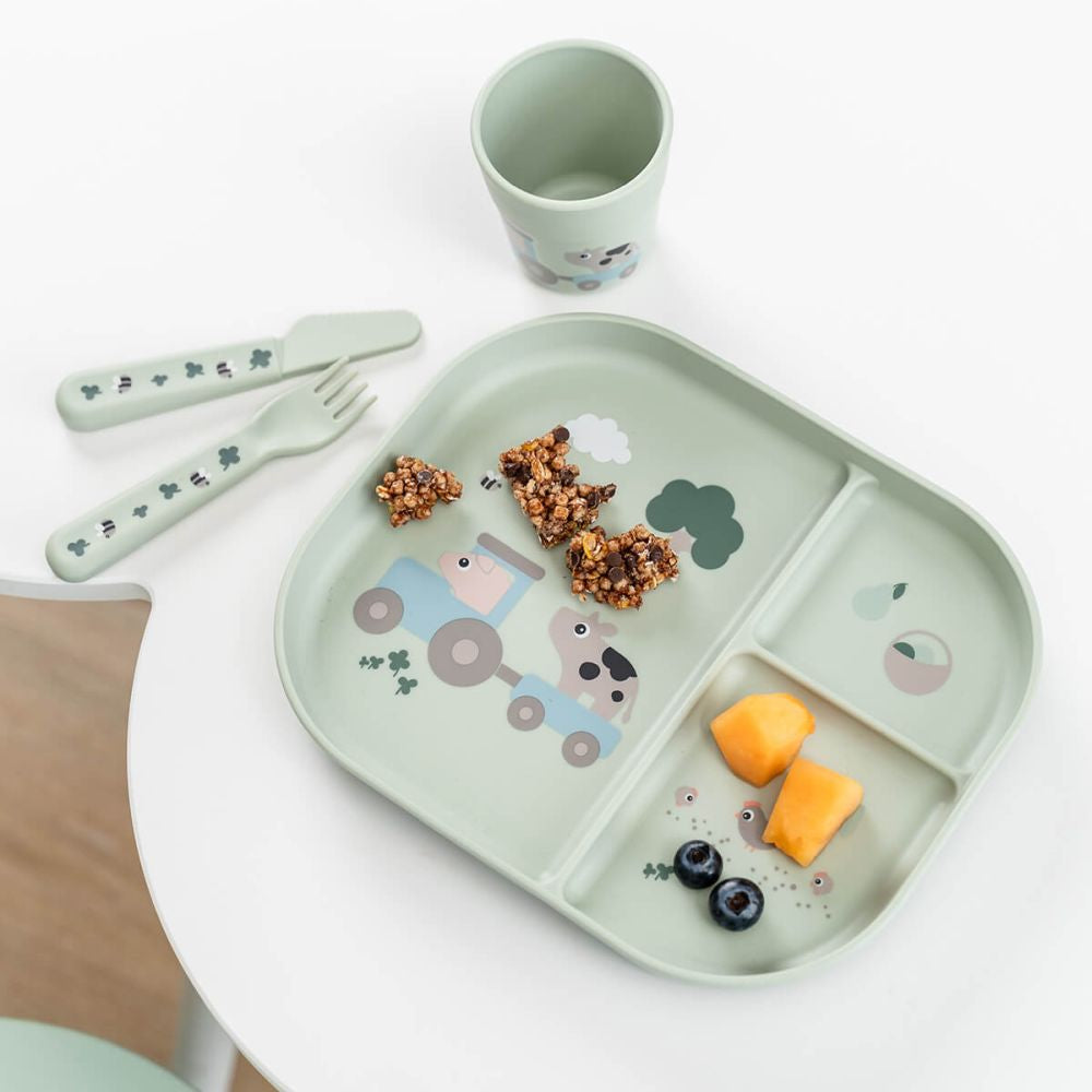 Set de masa cu ventuza Done by Deer Foodie Tiny Farm Green