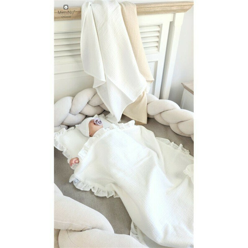 Set paturica si perna, MimiNu, Cu fata de perna inclusa Din muselina bumbac certificat Oeko Tex Standard 100, Perna 30x35cm, Paturica 60x70cm, Cu volane, Cream