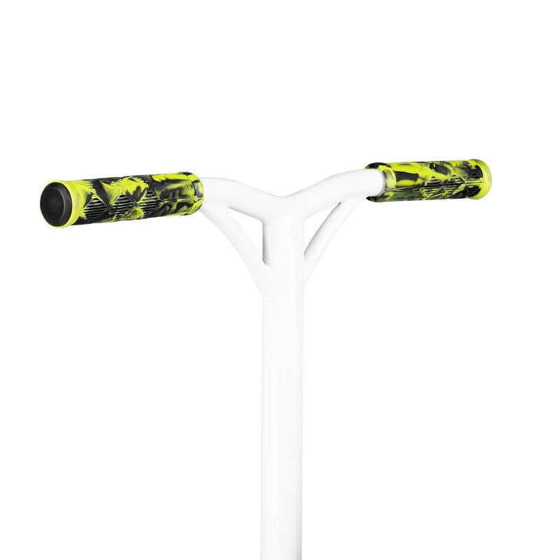 Trotineta, Lionelo, Whizz, Pentru Acrobatii, Rulmenti ABEC-9, 20 - 100 kg, Cadru din aluminiu, Usoara, 3.5 kg, Verde/Negru