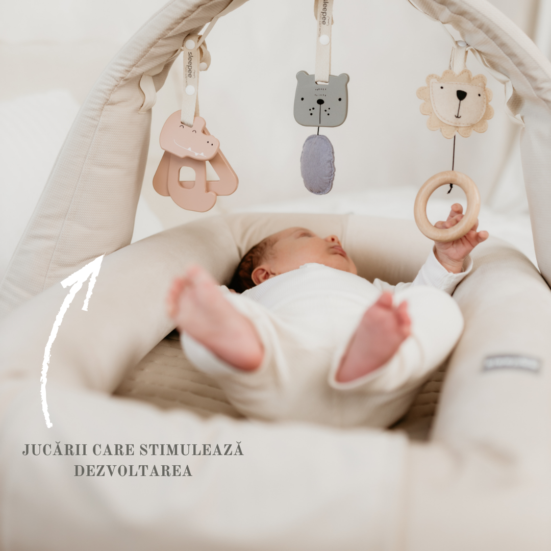 Baby Nest modular Sleepee cu arcada de jucarii