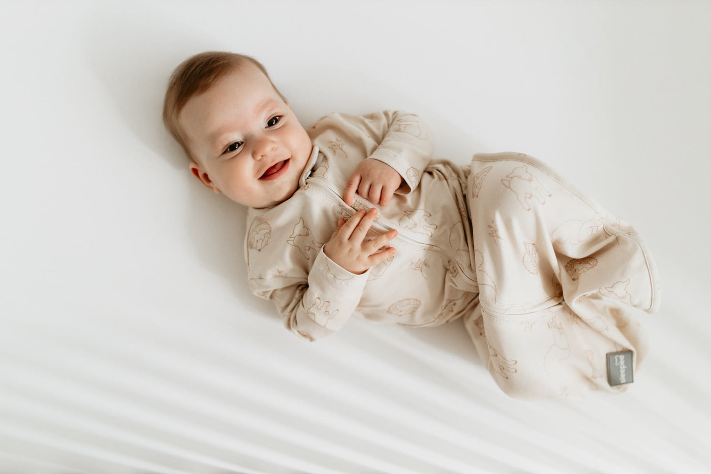 Saculet Swaddle Bebe cu Caciulita Third Step Eucalipt Sleepee