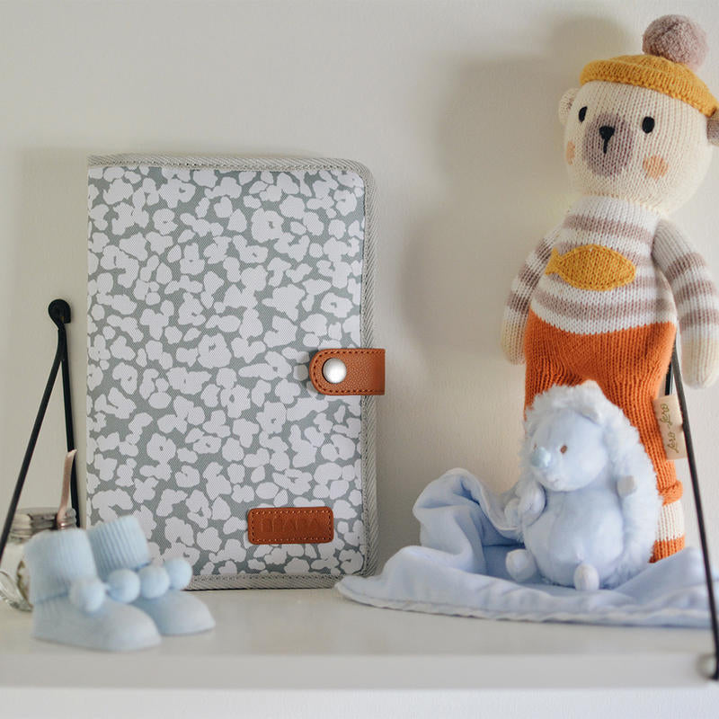 Mapa Carnet de Vaccinari 17.5x25 cm Beaba Cherry Blossom