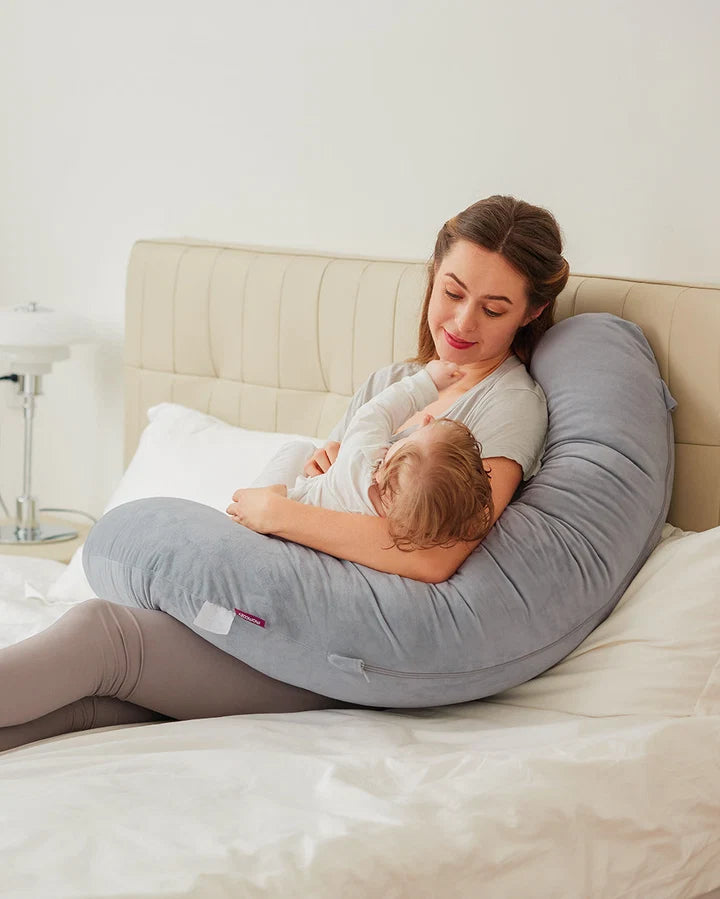 Perna pentru gravide Momcozy - detaliu material catifelat