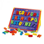 Tableta magnetica Quercetti ABC, 53 piese – litere colorate așezate pe tablă