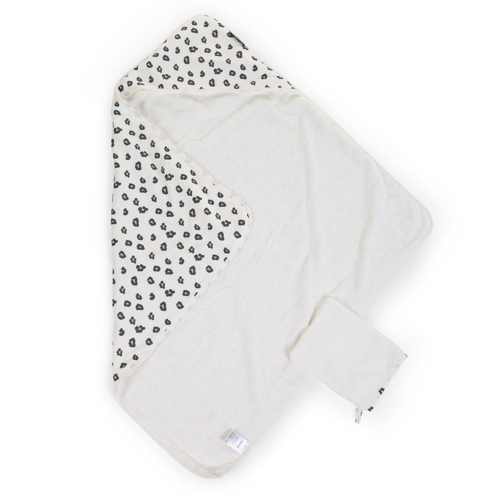 Prosop cu gluga si manusa de baie Childhome Jerse Frotir 80x80 cm, Leopard