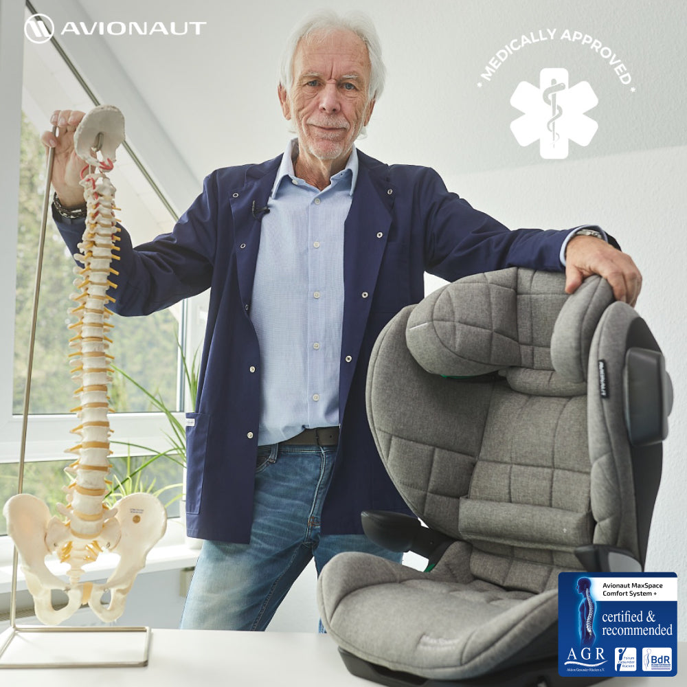 Scaun Auto Avionaut MaxSpace Comfort System Black i-Size 100-150 cm Ergonomic AGR