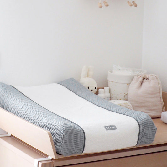 Husa Salteluta de infasat Beaba Sofalange Light Mist