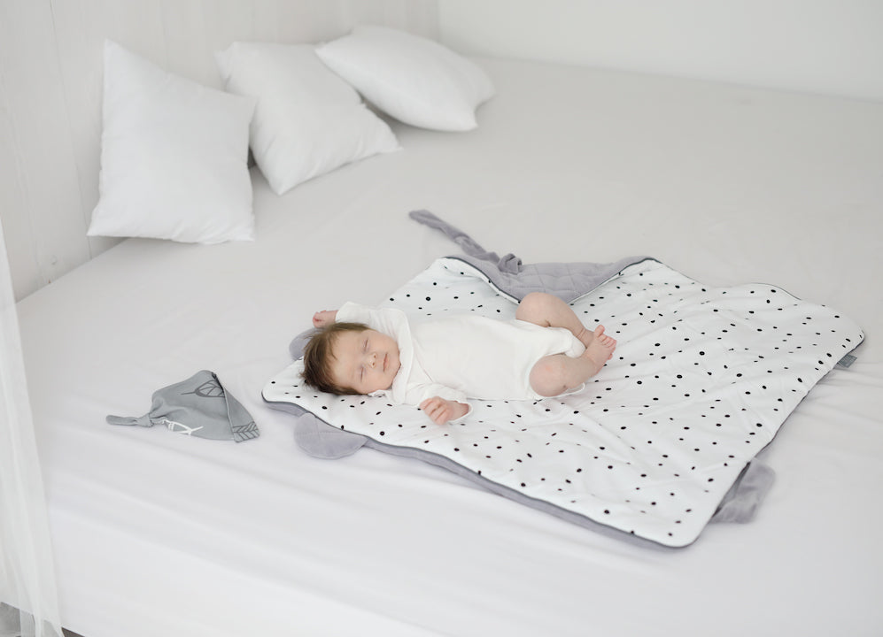 Wrap cu urechi Babyhorn nou nascut - Royal Baby Sleepee