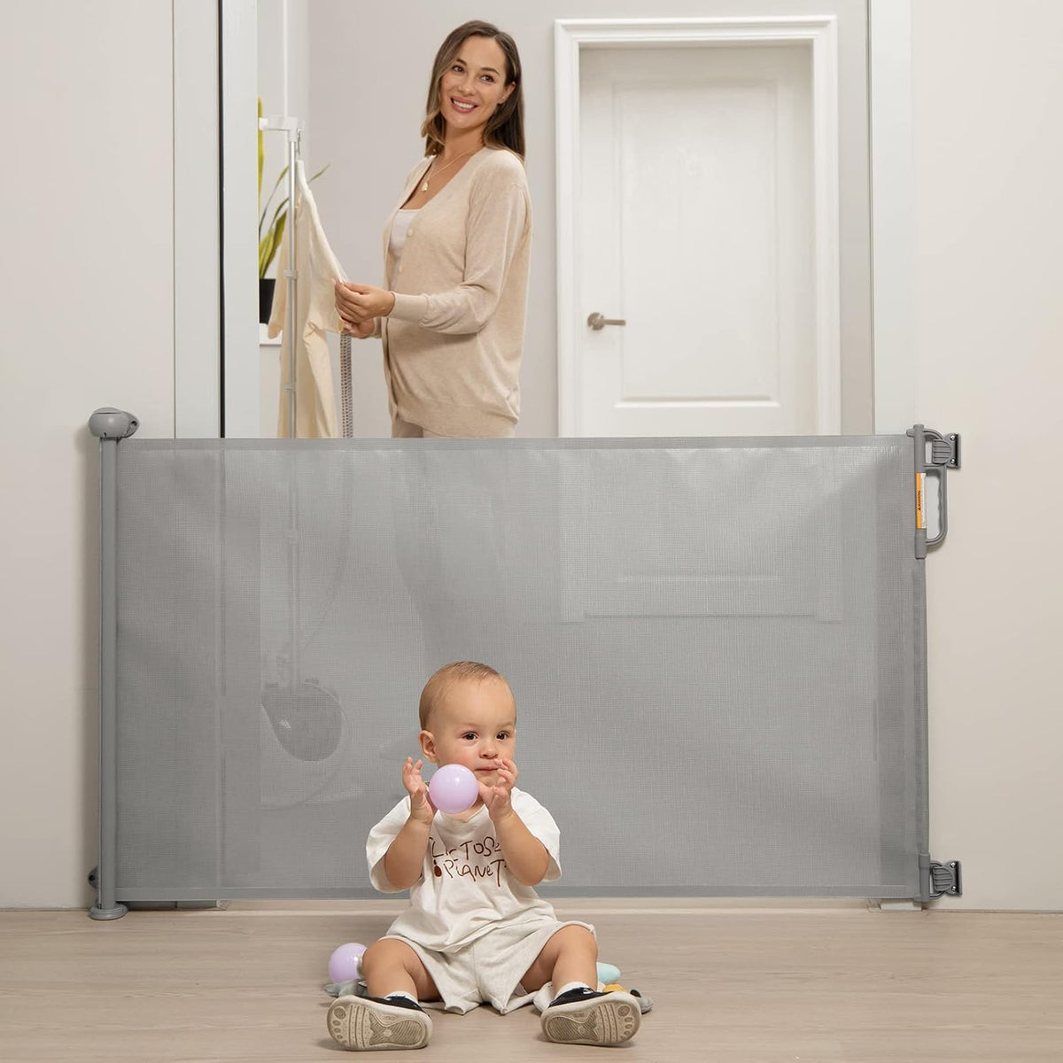 Poarta Retractabila Momcozy pentru Scari Gri 84x140 cm