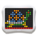 Joc mozaic luminos Quercetti Peg Brite, 120 piese – imagine colorată pe tabla cu pini luminoși