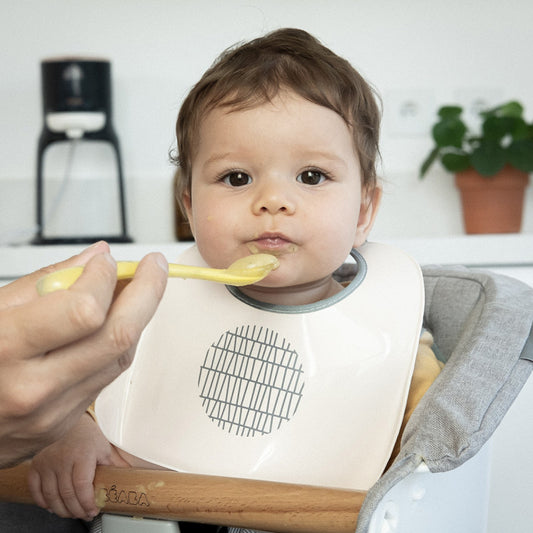 Baveta plastic Beaba Pink