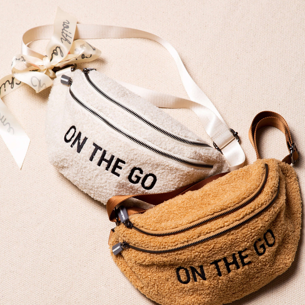 Geanta Childhome Banana On The Go Teddy Alb