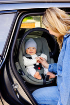 Scoica auto BeSafe Go Beyond 2 Meadow Green SoftBreeze, vedere din fata