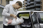 Accesoriu BeSafe iZi Transfer - Suport Ergonomic Transport Scoică, Albastru Deschis
