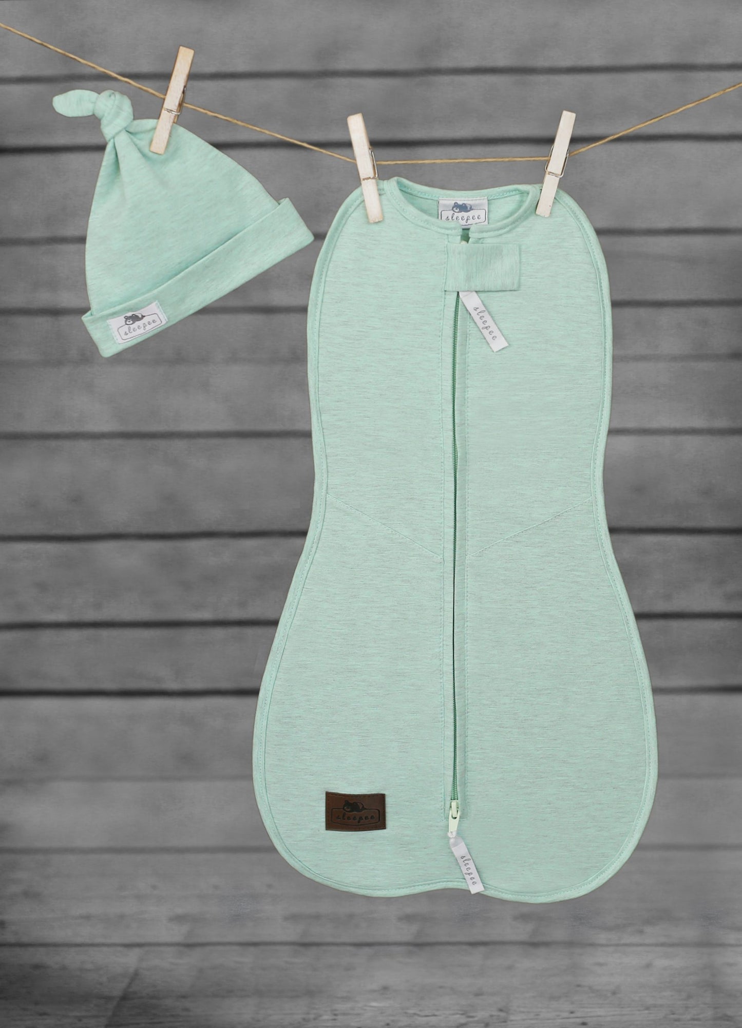 Saculet Swaddle infasat Nou Nascut Bumbac + Caciulita - First Step