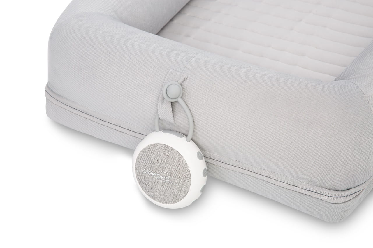 Baby Nest Modular cu Arcada de jucarii si Aparat sunete Sleepee
