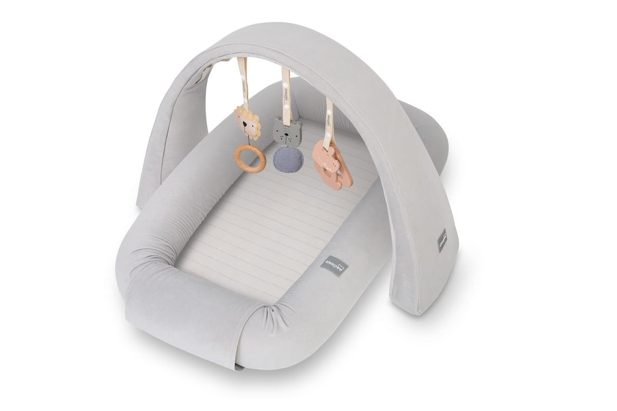 Baby Nest modular Sleepee cu arcada de jucarii