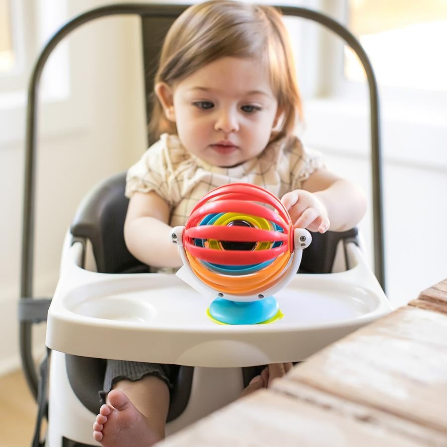 Jucărie rotativă Baby Einstein cu ventuză – imagine de prezentare 2