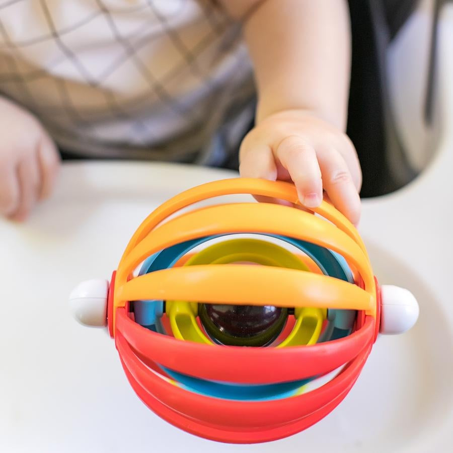 Jucărie rotativă Baby Einstein cu ventuză – imagine de prezentare 3