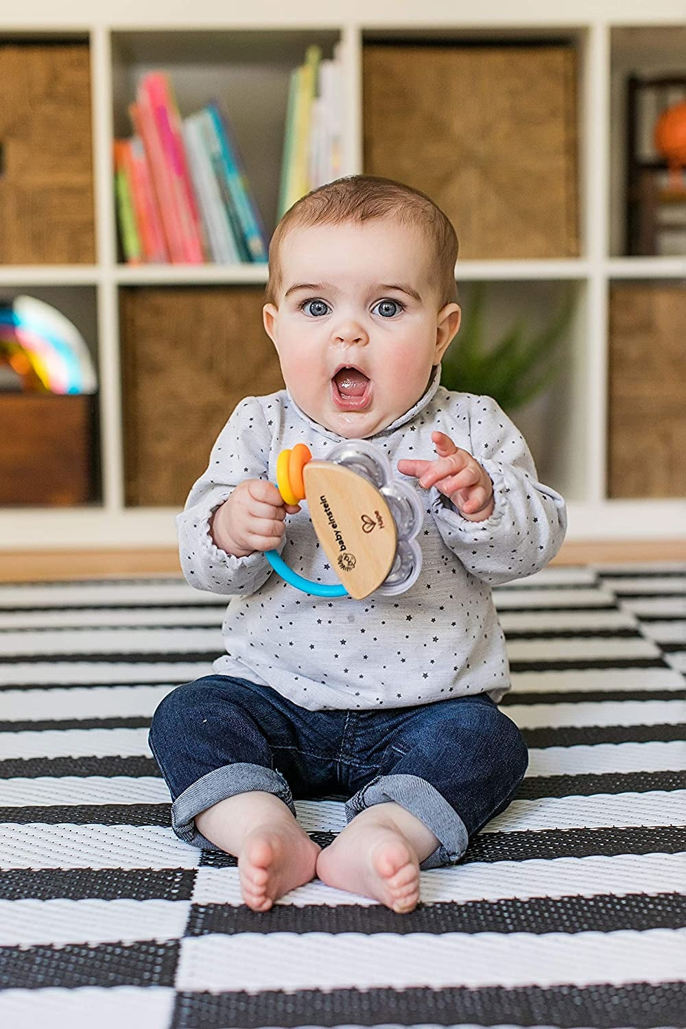 Mini tamburină din lemn Baby Einstein – imagine de prezentare 5