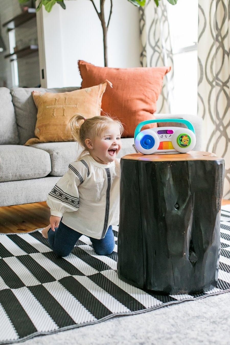 Casetofon muzical Baby Einstein cu lumini – imagine de prezentare 5