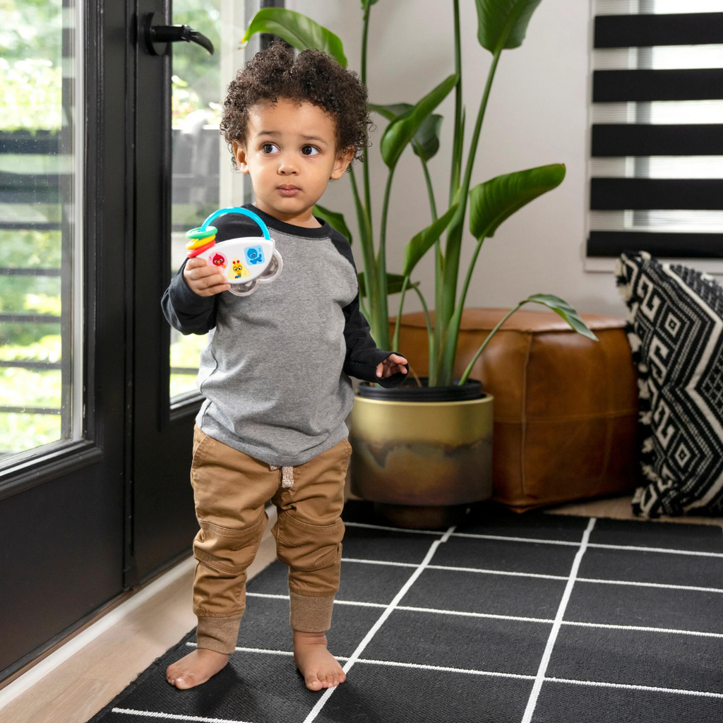 Tamburină cu zornăitoare Baby Einstein Tiny Tambourine – imagine de prezentare 5
