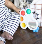 Jucărie de dentiție Baby Einstein Opus cu zornăitoare – imagine de prezentare 3