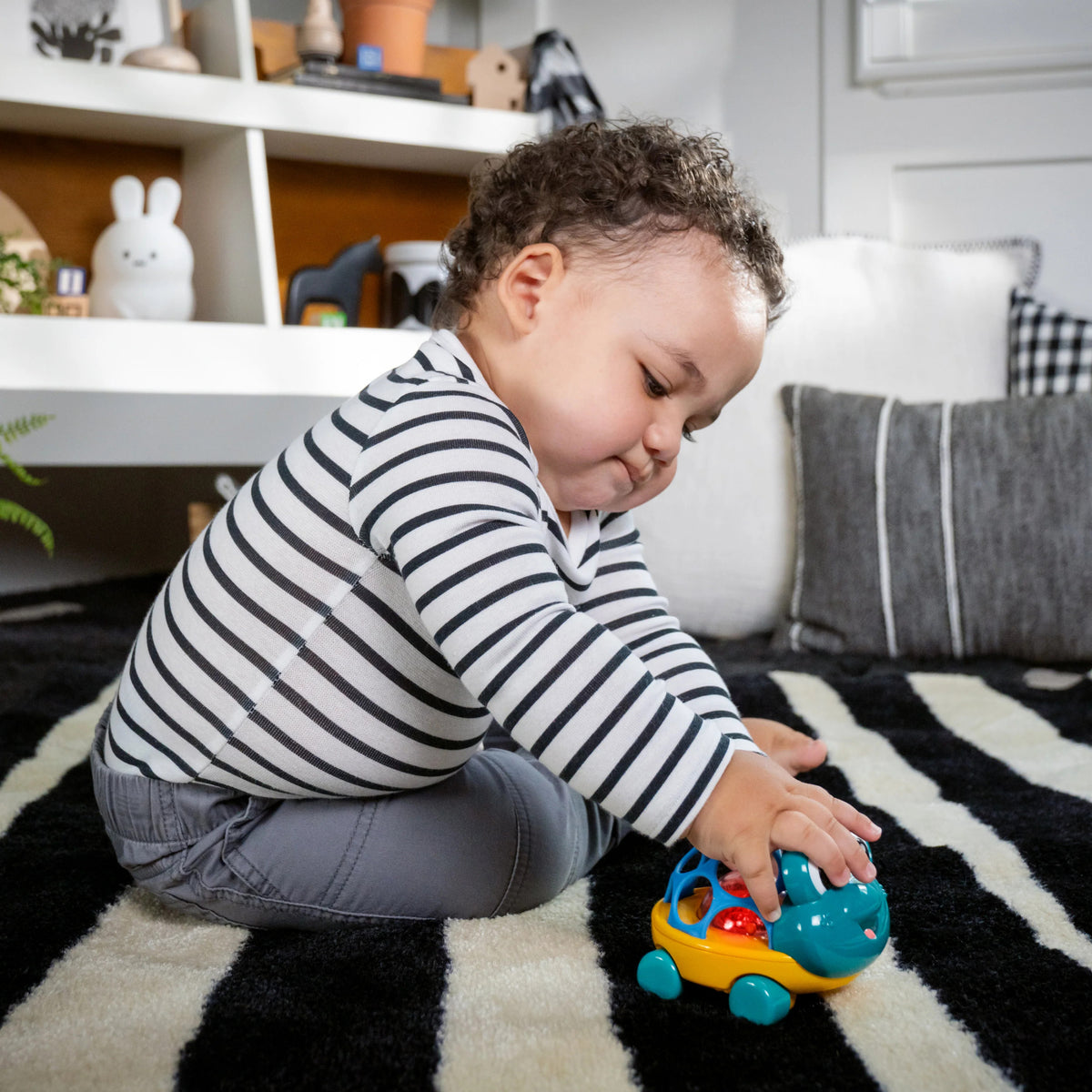 Mașinuță zornăitoare Baby Einstein Neptune Oball – imagine de prezentare 8