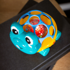 Mașinuță zornăitoare Baby Einstein Neptune Oball – imagine de prezentare 3