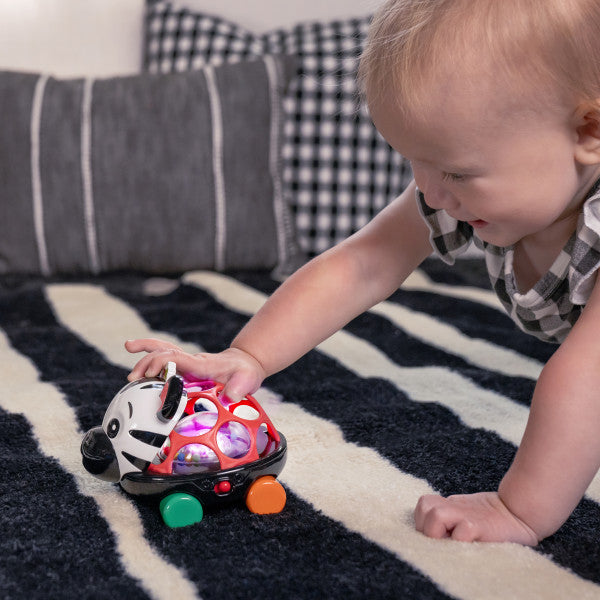 Mașinuță zornăitoare Baby Einstein Zen Oball – imagine de prezentare 3