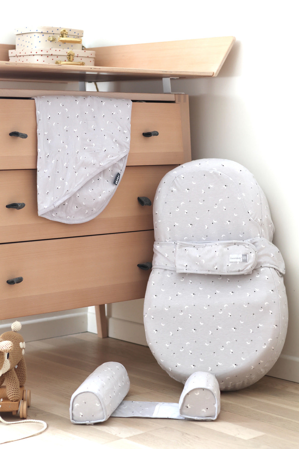 Baby Nest Ergonomic Red Castle Cocoonababy 10° Moon & Stars