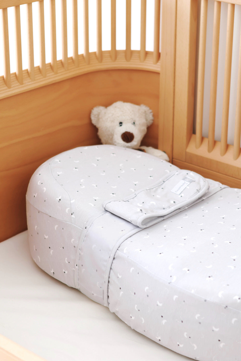 Baby Nest Ergonomic Red Castle Cocoonababy 10° Moon & Stars
