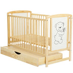 Pătuț BabyNeeds Timmi 120x60 cm natur – sertar deschis și somieră fără saltea