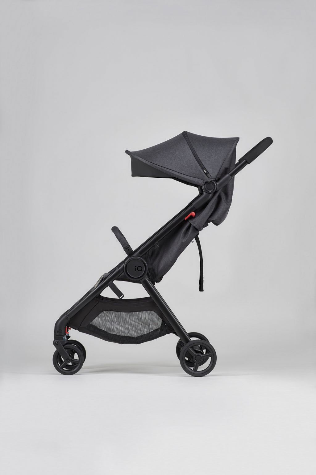 Bară de protecție Anex montată pe IQ Buggy