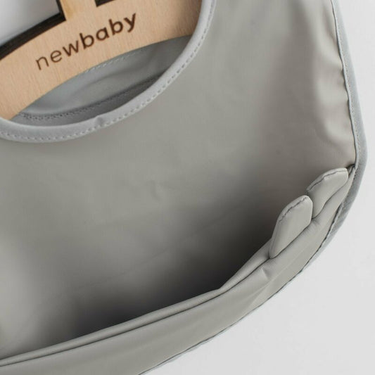 Baveta Lavabilă New Baby Grey | 35x45 cm | Impermeabilă cu Buzunar