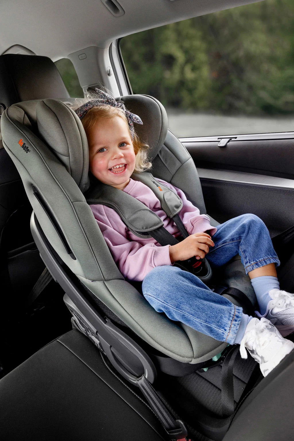 Scaun Auto Copii BeSafe Stretch² Rear-Facing 6 luni-7 ani