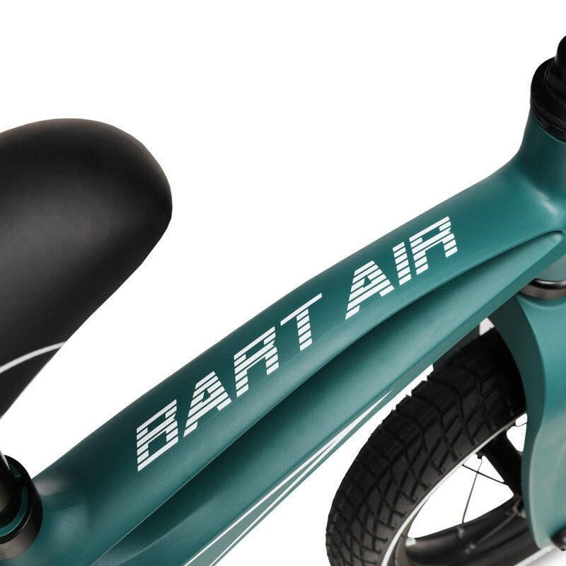 Bicicleta fara pedale, Lionelo, Bart Air, Usoara, Cu roti gonflabile, Cu cadru din magneziu, Cu ghidon si sa reglabile, Greutate 3.8 Kg, 12 inch, Conform cu standardul european de securitate EN71, Green Forest
