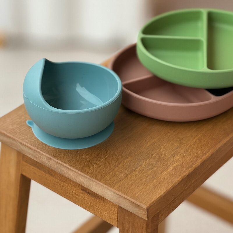 Bol, Petite&Mars, Take&Match, Din silicon, Cu ventuza, Fara BPA, Adecvat pentru masina de spalat vase si microunde, Nu absoarbe mirosuri, 6 luni+, 360 ml, Velvet Latte, Maro pudrat