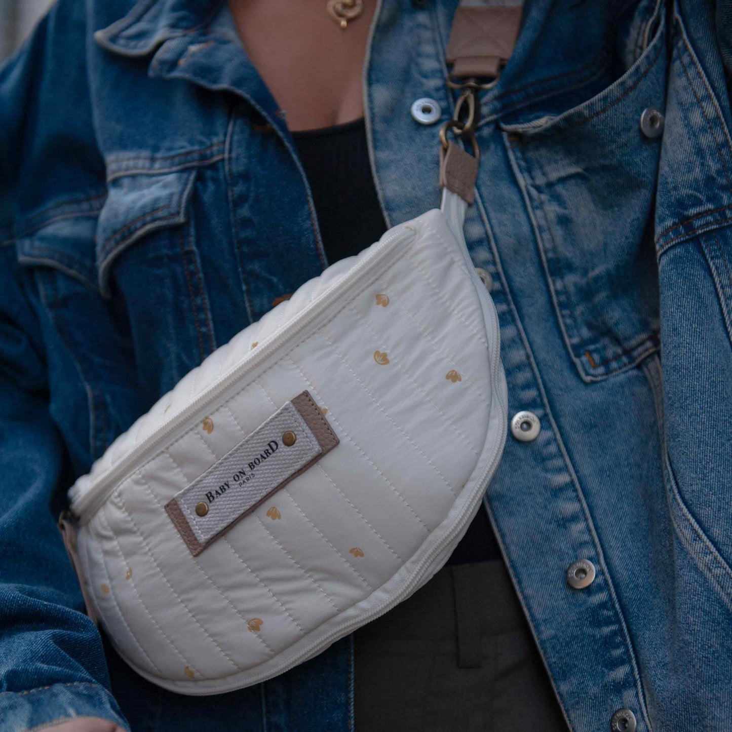 Borsetă Bebeluși Baby On Board Armelle Banana Cotton - Compactă & Versatilă