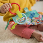 Bright Starts Jucarie mini paturica cu animalute vesele