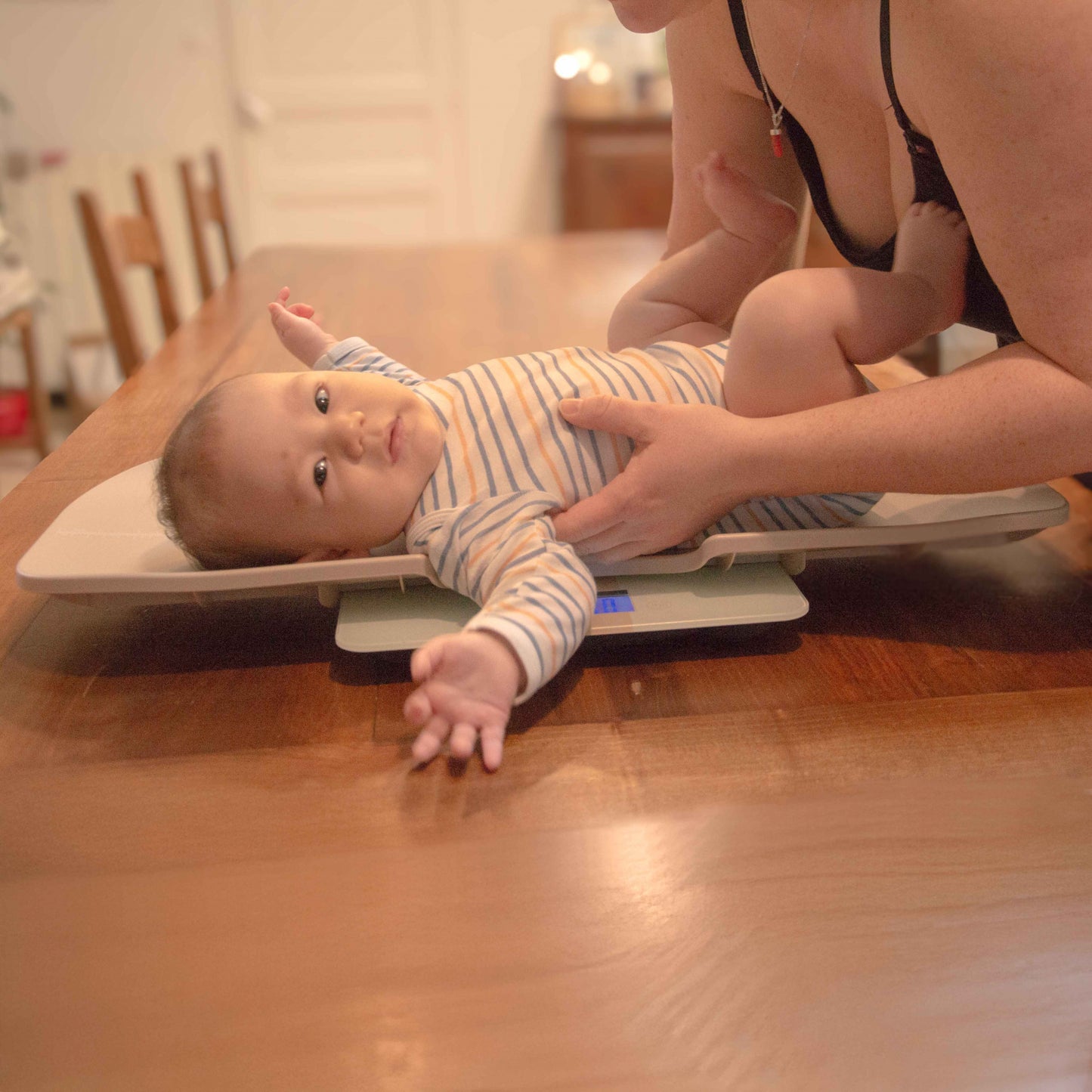 Cântar digital evolutiv pentru bebeluși bbluv Kilo Pro