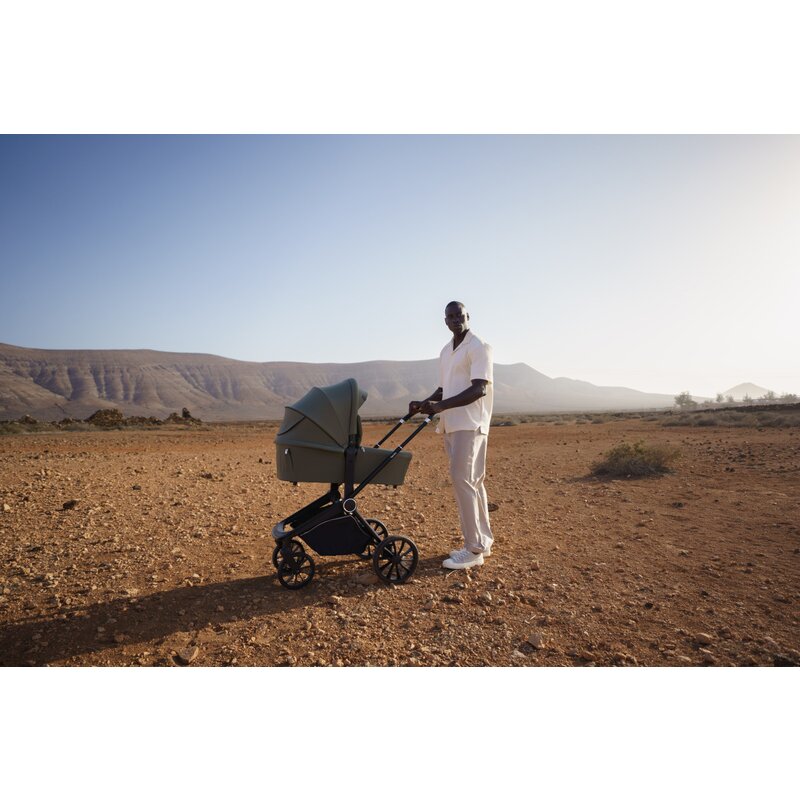 Carucior 2 in 1, Lionelo, Mika Plus, Cadru din aluminiu, Cu landou intarit si salteluta moale, Reversibil, Cu sistem de ventilatie 3D, Cu accesorii, Pana la 22 kg, Conform cu EN1888-1 EN1888-2, EN1466, Bej